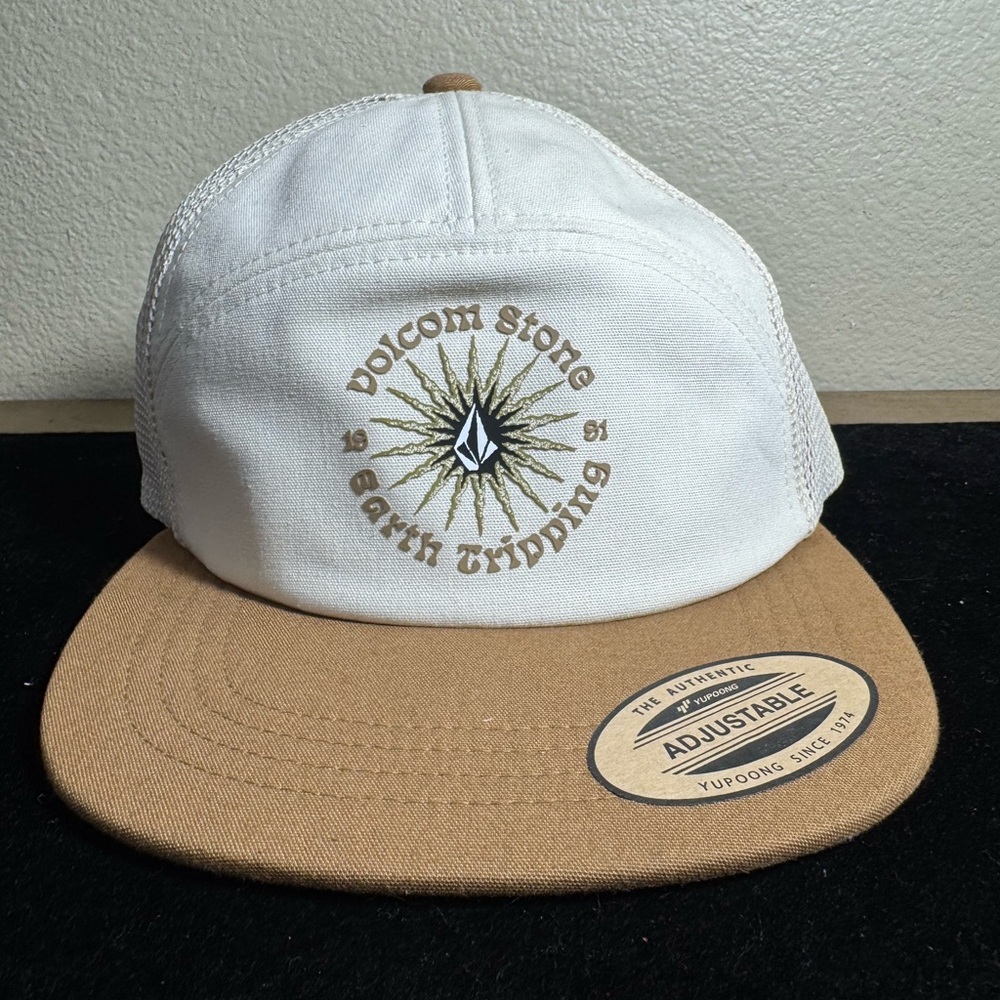 Volcom Stone D5522400 FOG EARTH TRIPPER CAMPER ADJUSTABLE HAT